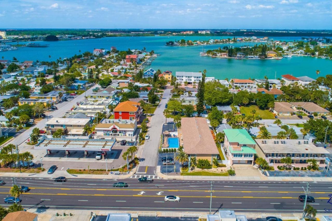 Madeira Beach Tropic Breeze Unit 13 Second Floor Villa St. Pete Beach Exterior photo